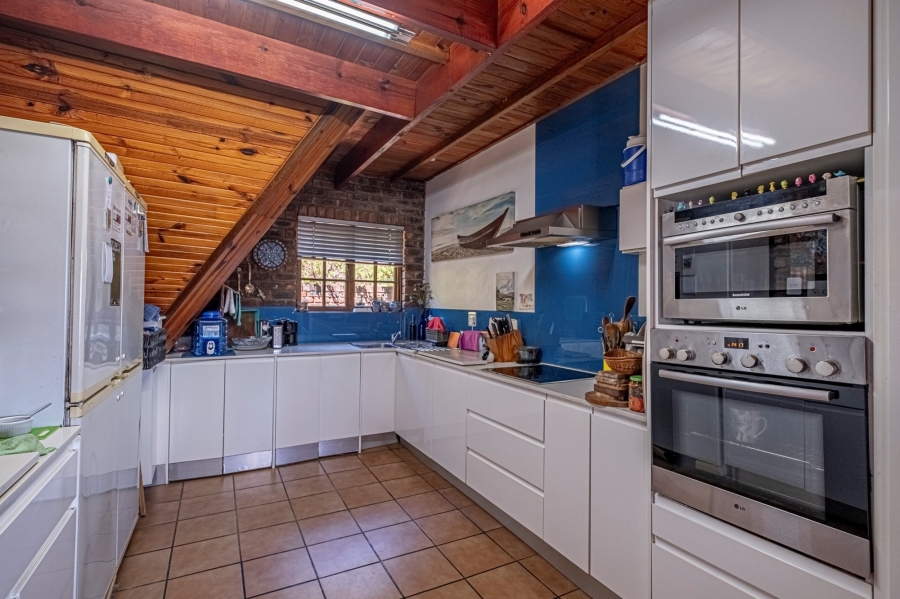 To Let 4 Bedroom Property for Rent in Amsterdamhoek Eastern Cape
